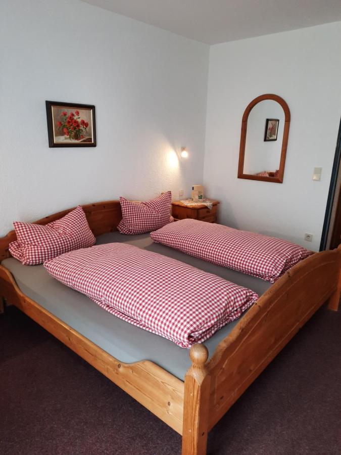 Ortenberg  Landgasthof Rotlipp Gaestezimmer מראה חיצוני תמונה